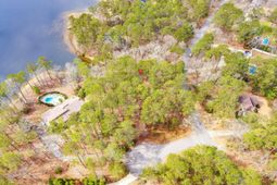 156 Runneymede Drive  photo 4