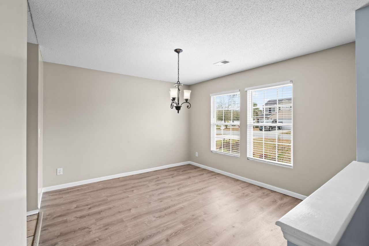 156 Weeping Willow Dr. Photo 16