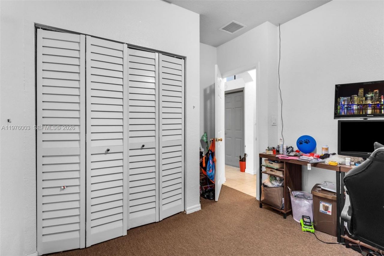 11017 SW 226th Ter , Miami, FL 33170 Photo