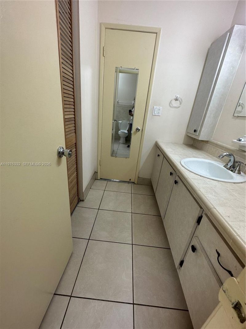 11279 SW 88th St , Unit 210K, Miami, FL 33176 Photo