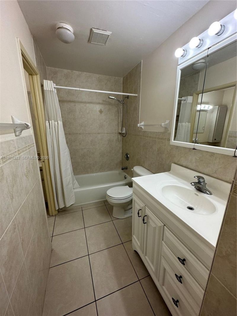 11279 SW 88th St , Unit 210K, Miami, FL 33176 Photo