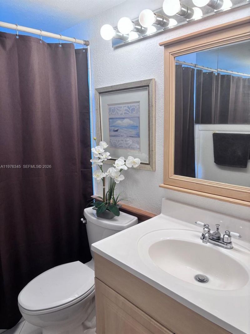 118 Northampton F , Unit 118, West Palm Beach, FL 33417 Photo