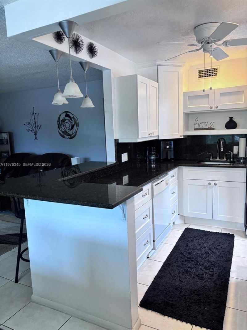 118 Northampton F , Unit 118, West Palm Beach, FL 33417 Photo