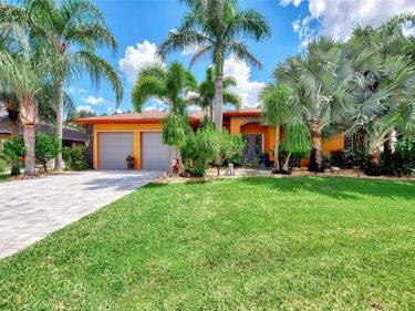 118 SAO LUIZ STREET , PUNTA GORDA, FL 33983