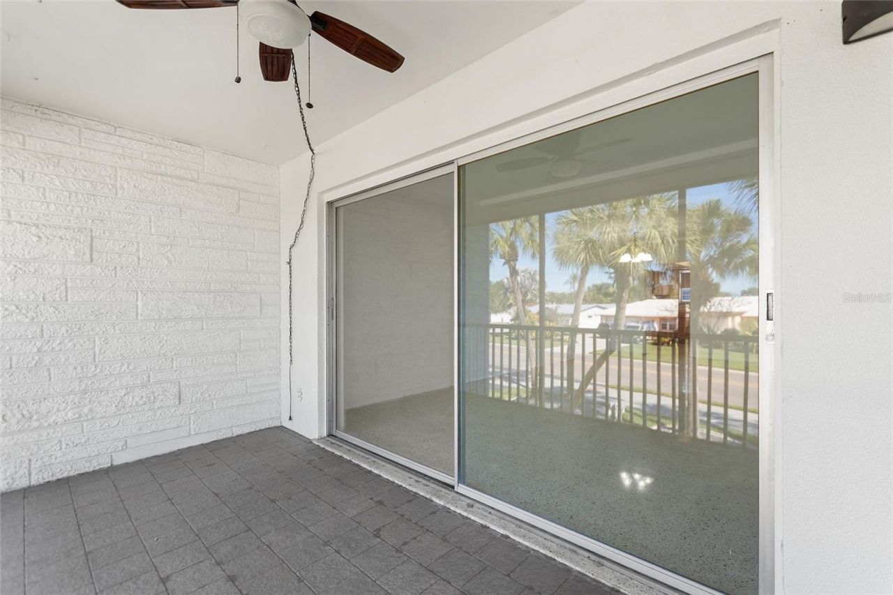 4300 37th Street S, Unit 4, Saint Petersburg, FL 33711 Photo