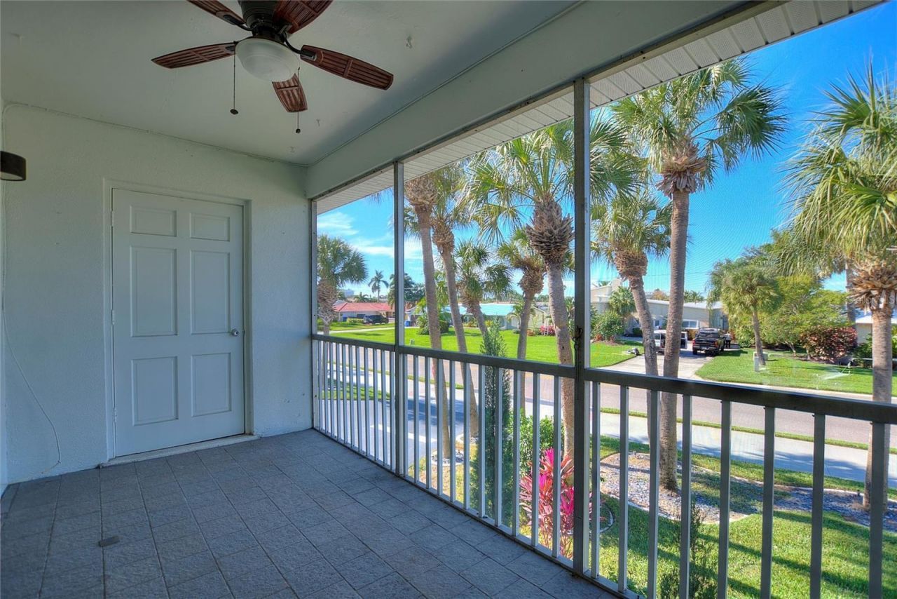 4300 37th Street S, Unit 4, Saint Petersburg, FL 33711 Photo