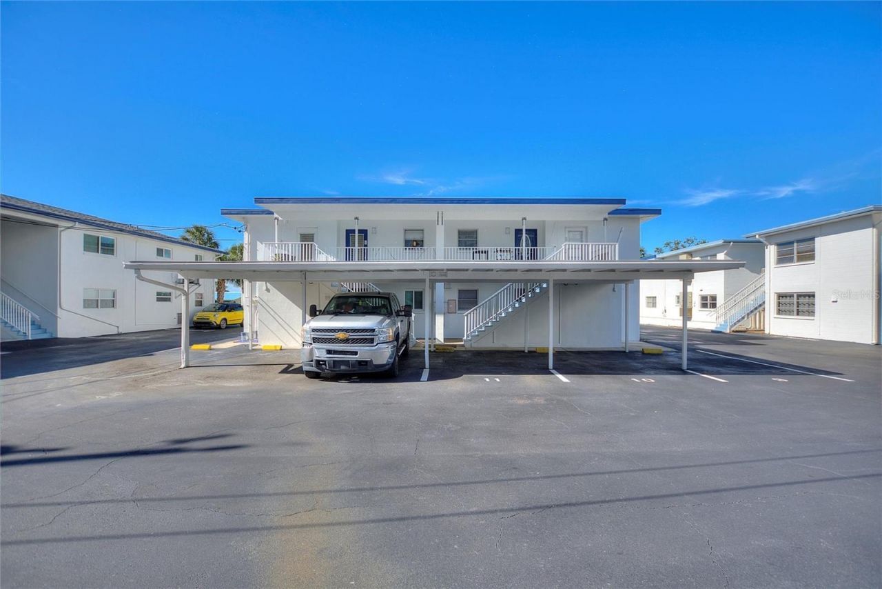 4300 37th Street S, Unit 4, Saint Petersburg, FL 33711 Photo