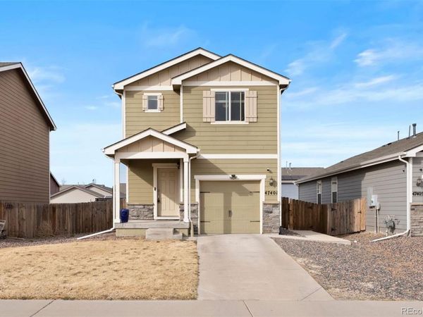 47401 Lily Avenue, Bennett, CO 80102