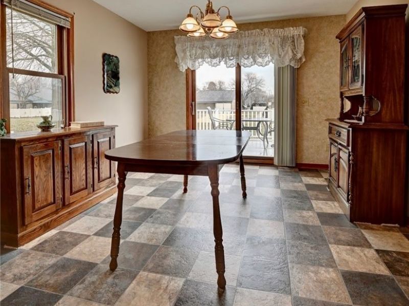 489 Oak Avenue, Strasburg, OH 44680 Photo 10