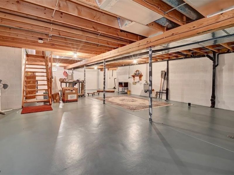 489 Oak Avenue, Strasburg, OH 44680 Photo 16