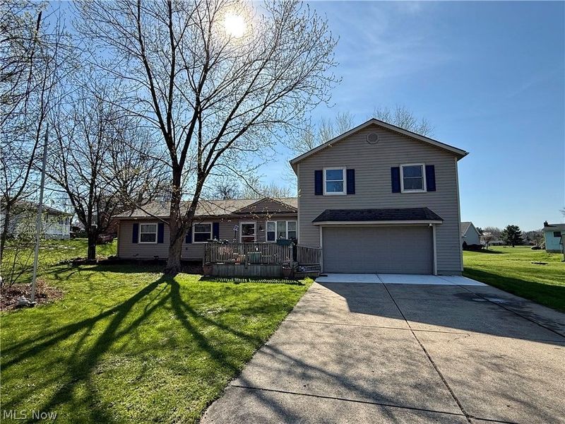 5000 Mildred Circle SW, Navarre, OH 44662 Photo 2