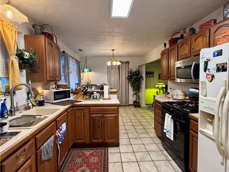 5000 Mildred Circle SW, Navarre, OH 44662 Photo 8