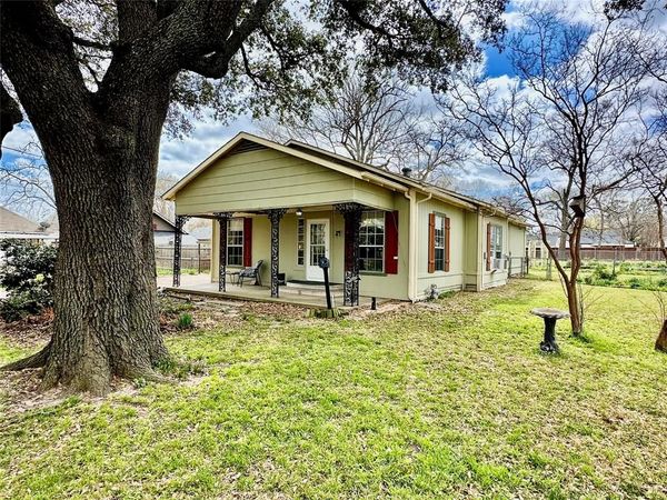 103 W Damon Street, Terrell, TX 75160