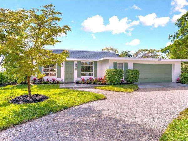 1220 10th AVE N, NAPLES, FL 34102