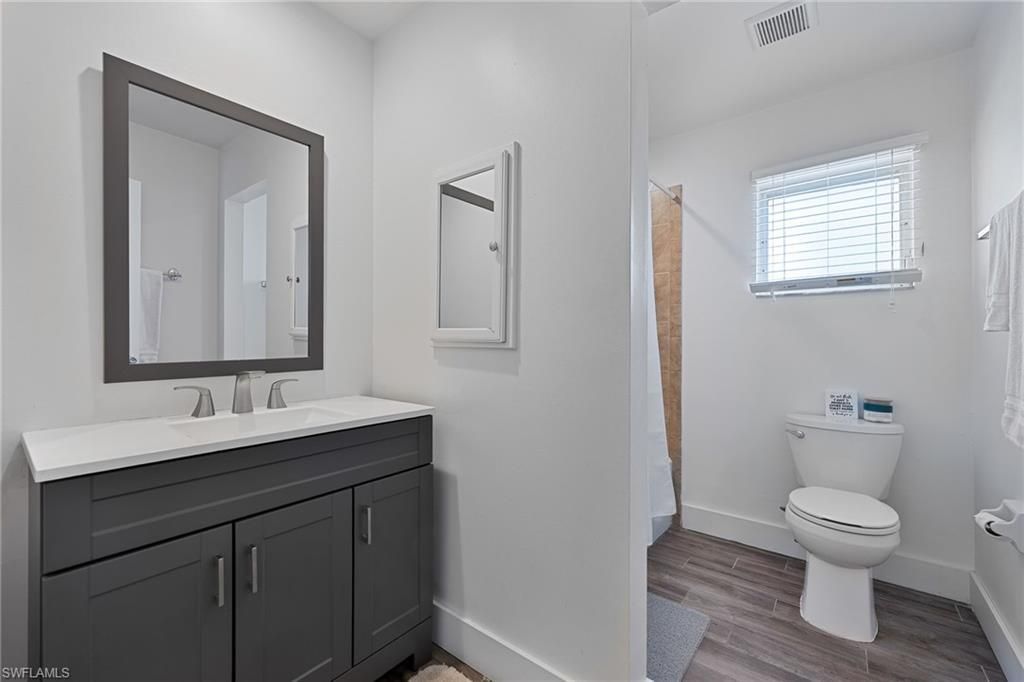 1220 10th Ave N, Naples, FL 34102 Photo