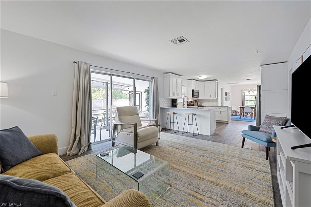 1220 10th Ave N, Naples, FL 34102 Photo