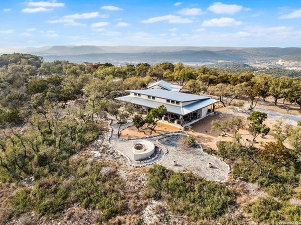 1191 Saddleback Ridge, Bandera, TX 78003