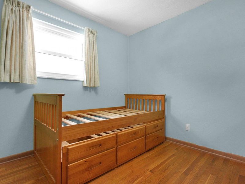 10468 Loches Road , Saint Louisville, OH 43071 Photo 13