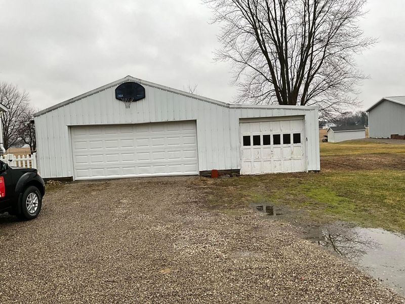 4070 Tschopp Road NE, Lancaster, OH 43130 Photo 2