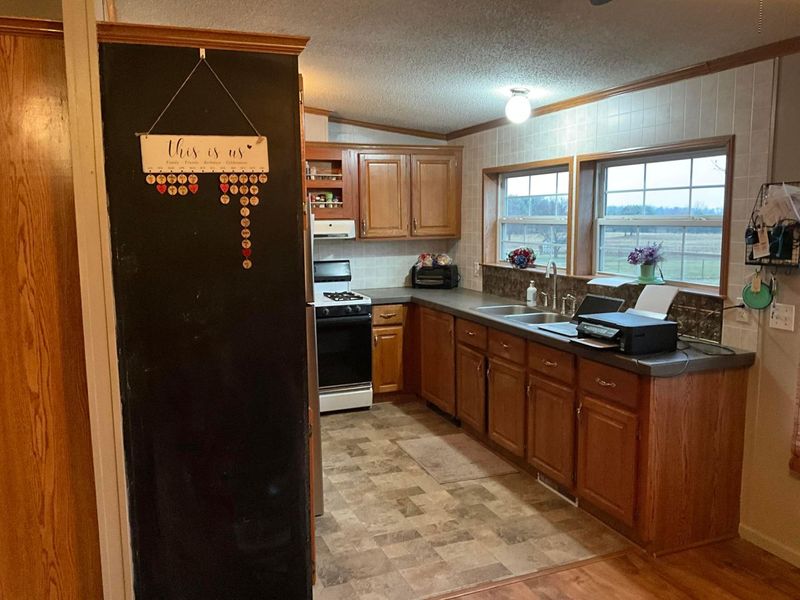 4070 Tschopp Road NE, Lancaster, OH 43130 Photo 7