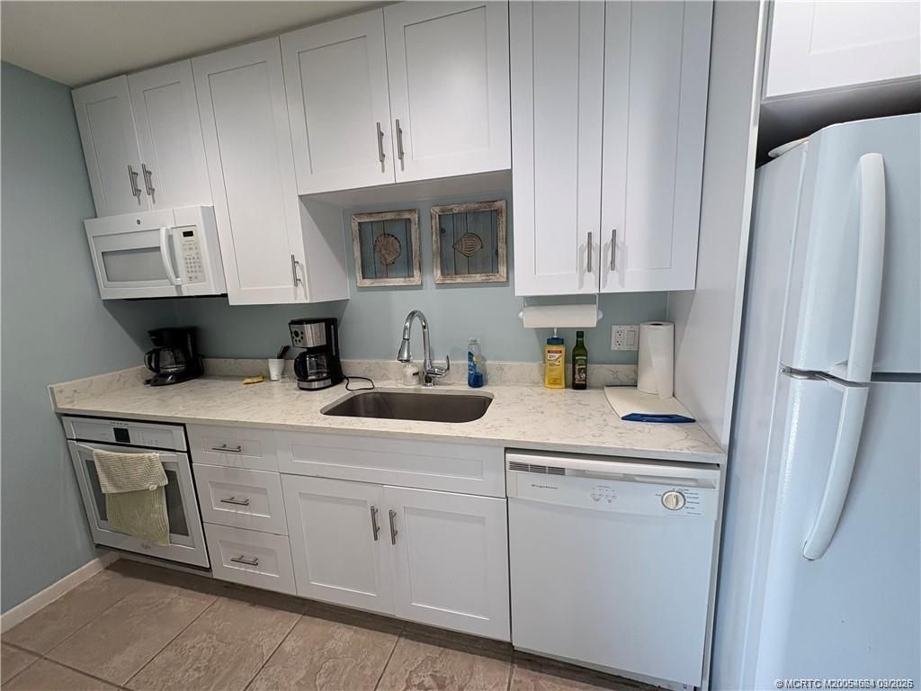 4492 NE Ocean Boulevard, Unit G2, Jensen Beach, FL 34957 Photo