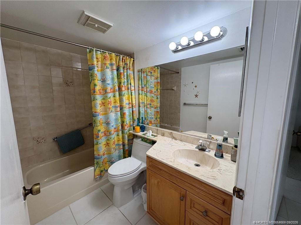 4492 NE Ocean Boulevard, Unit G2, Jensen Beach, FL 34957 Photo