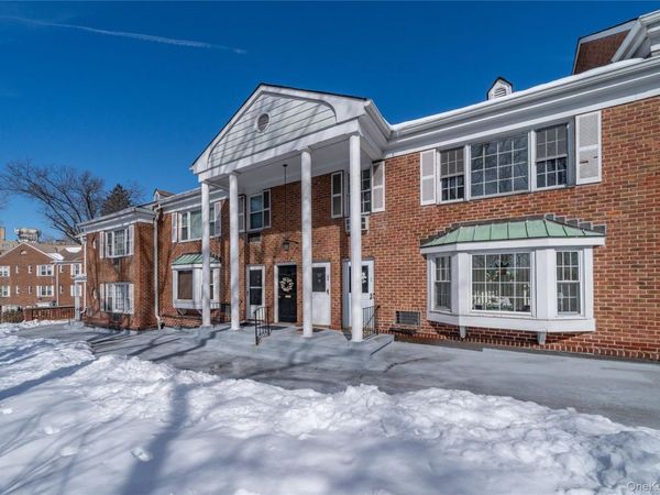172 Lawrence Park Terrace , Bronxville, NY 10708