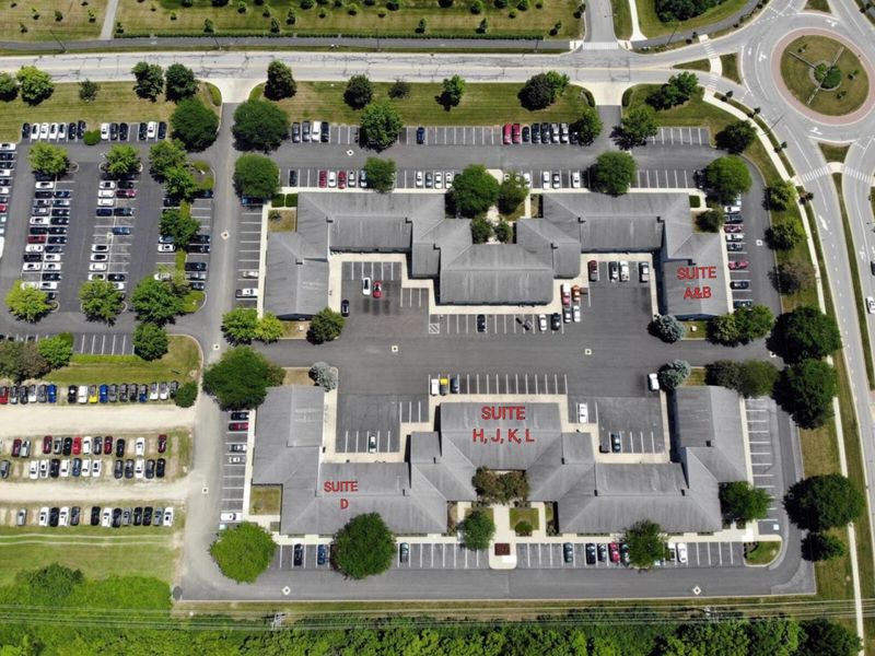 6631 Commerce Parkway, Unit A & B, Dublin, OH 43017 Photo 2