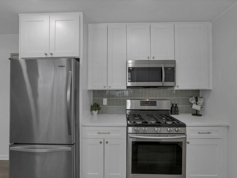 1310 Manfeld Drive, Columbus, OH 43227 Photo 10