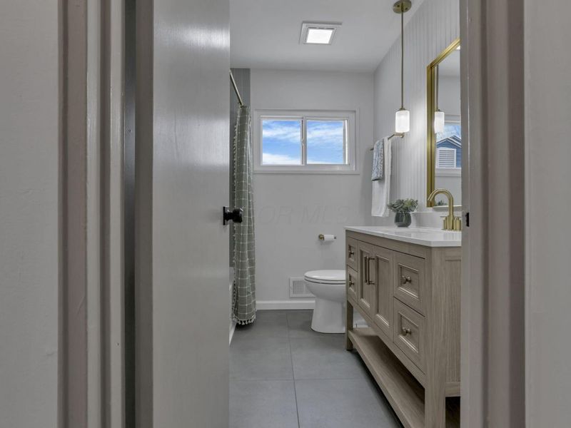 1310 Manfeld Drive, Columbus, OH 43227 Photo 17