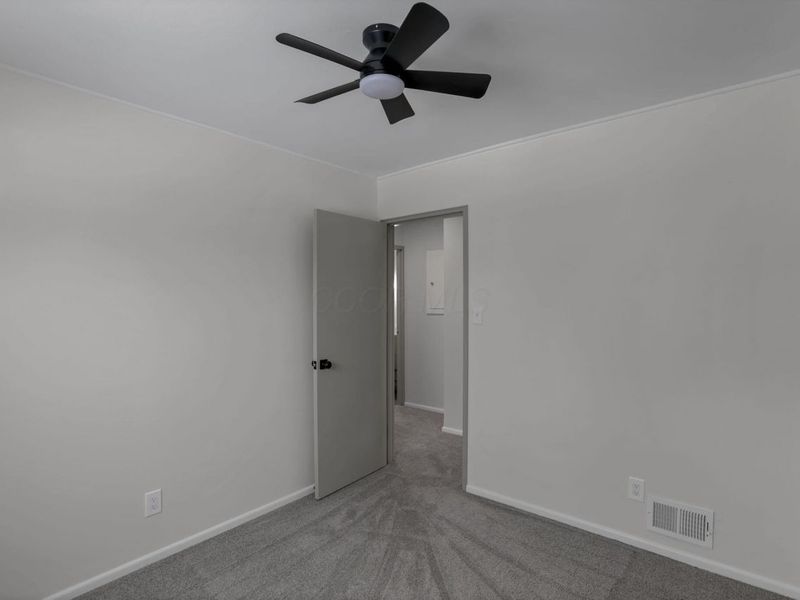 1310 Manfeld Drive, Columbus, OH 43227 Photo 23