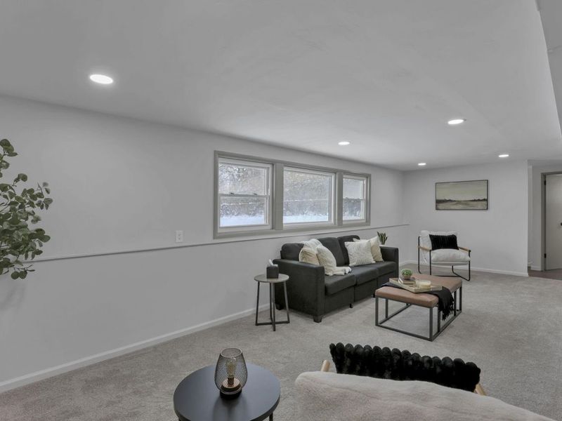 1310 Manfeld Drive, Columbus, OH 43227 Photo 27