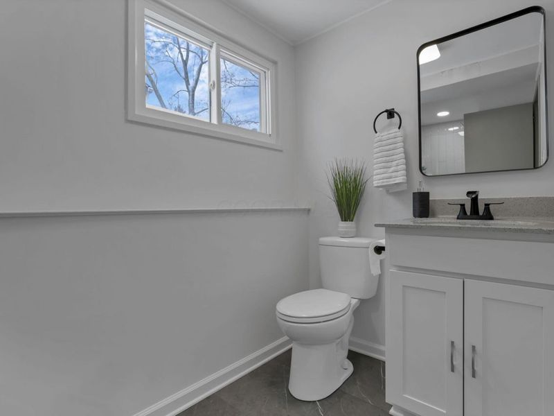 1310 Manfeld Drive, Columbus, OH 43227 Photo 29