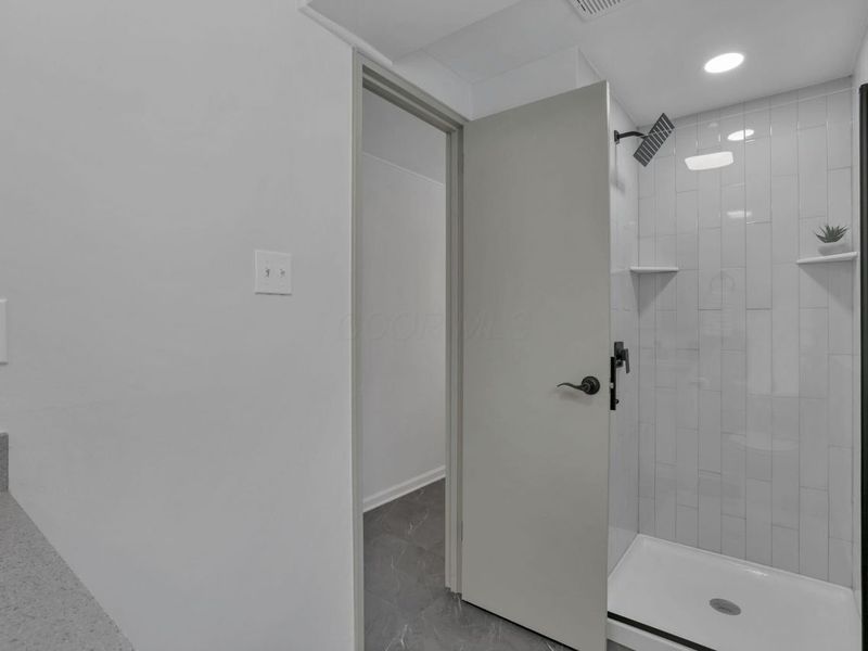 1310 Manfeld Drive, Columbus, OH 43227 Photo 30