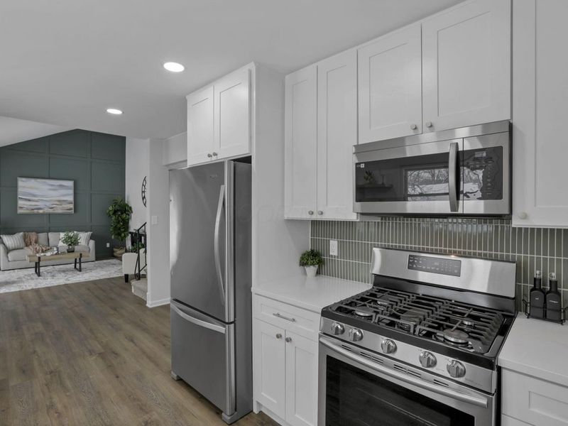 1310 Manfeld Drive, Columbus, OH 43227 Photo 7