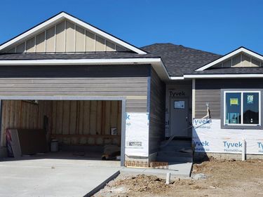 9541 S 87th Street, Lincoln, NE 68526