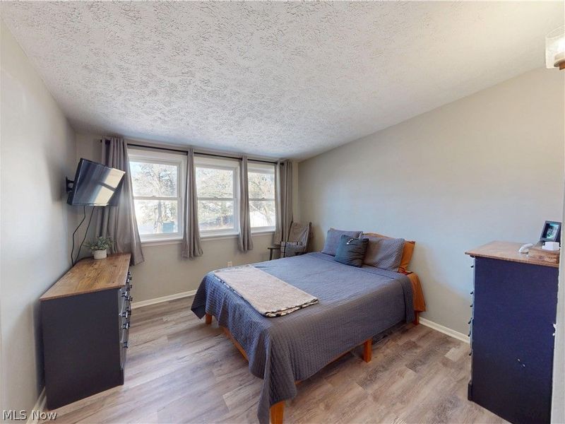 331 Lynn Circle NW, Canton, OH 44708 Photo 13