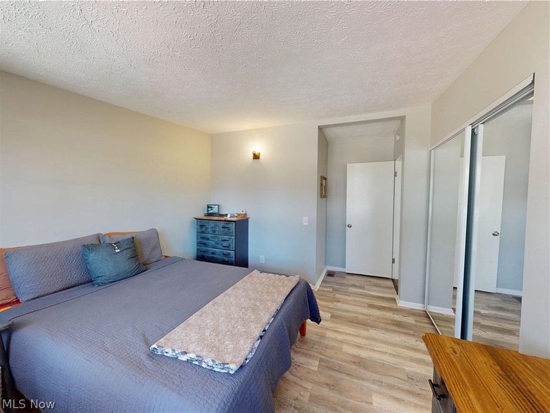 331 Lynn Circle NW, Canton, OH 44708 Photo 14