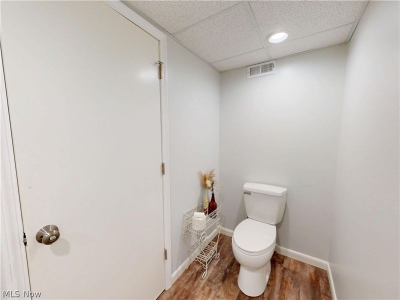 331 Lynn Circle NW, Canton, OH 44708 Photo 29