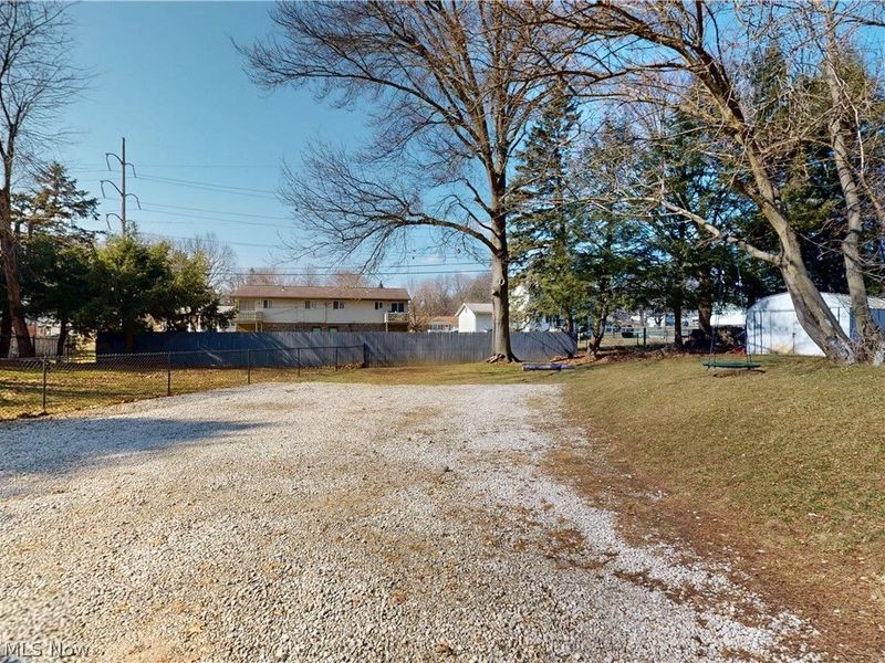 331 Lynn Circle NW, Canton, OH 44708 Photo 35