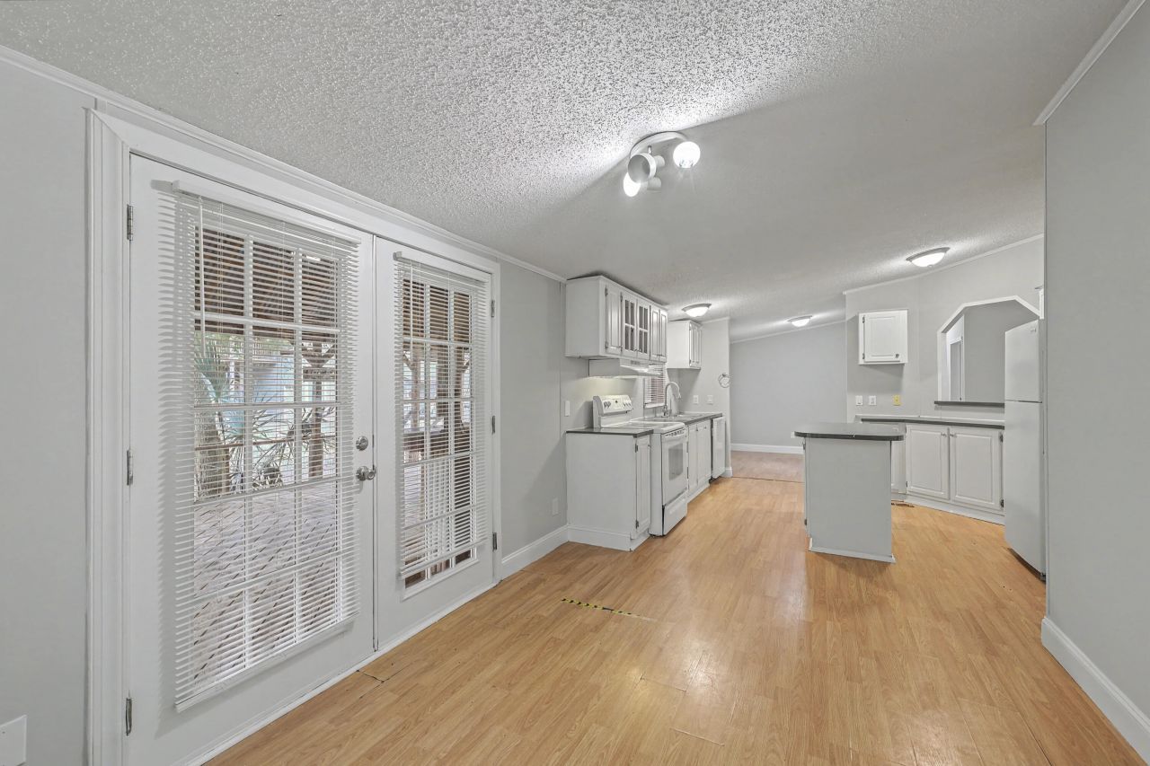 3587 Riley Wright Road Photo 17