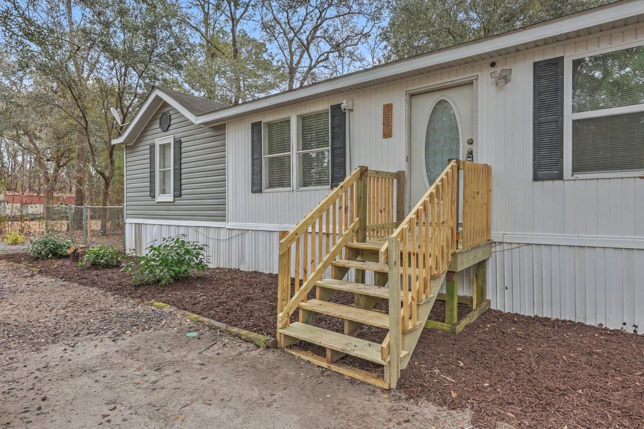 3587 Riley Wright Road Photo 6