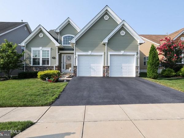 31 GARDEN PATH, BARNEGAT, NJ 08005