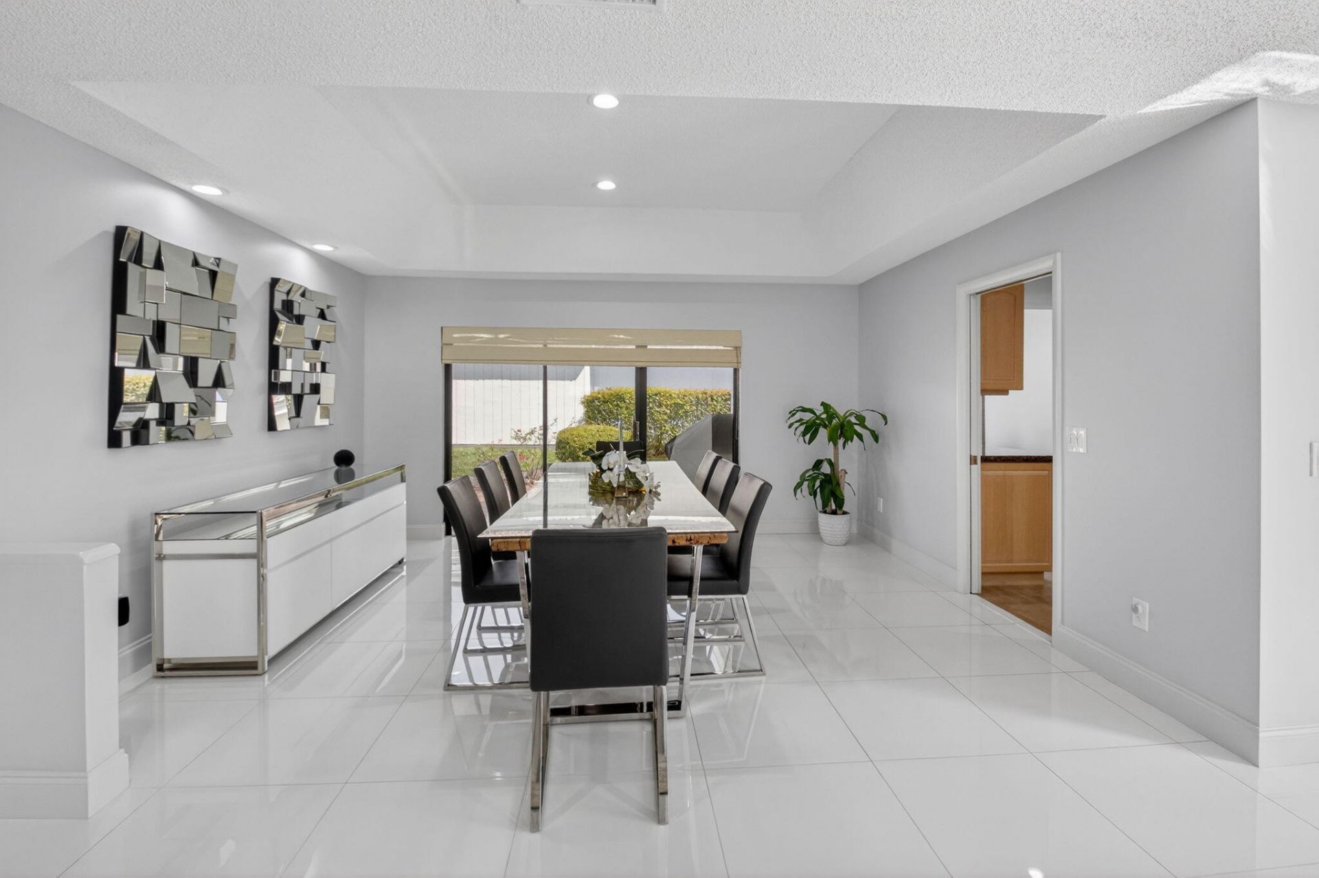 32 Estate Drive, Boynton Beach, FL 33436 Photo