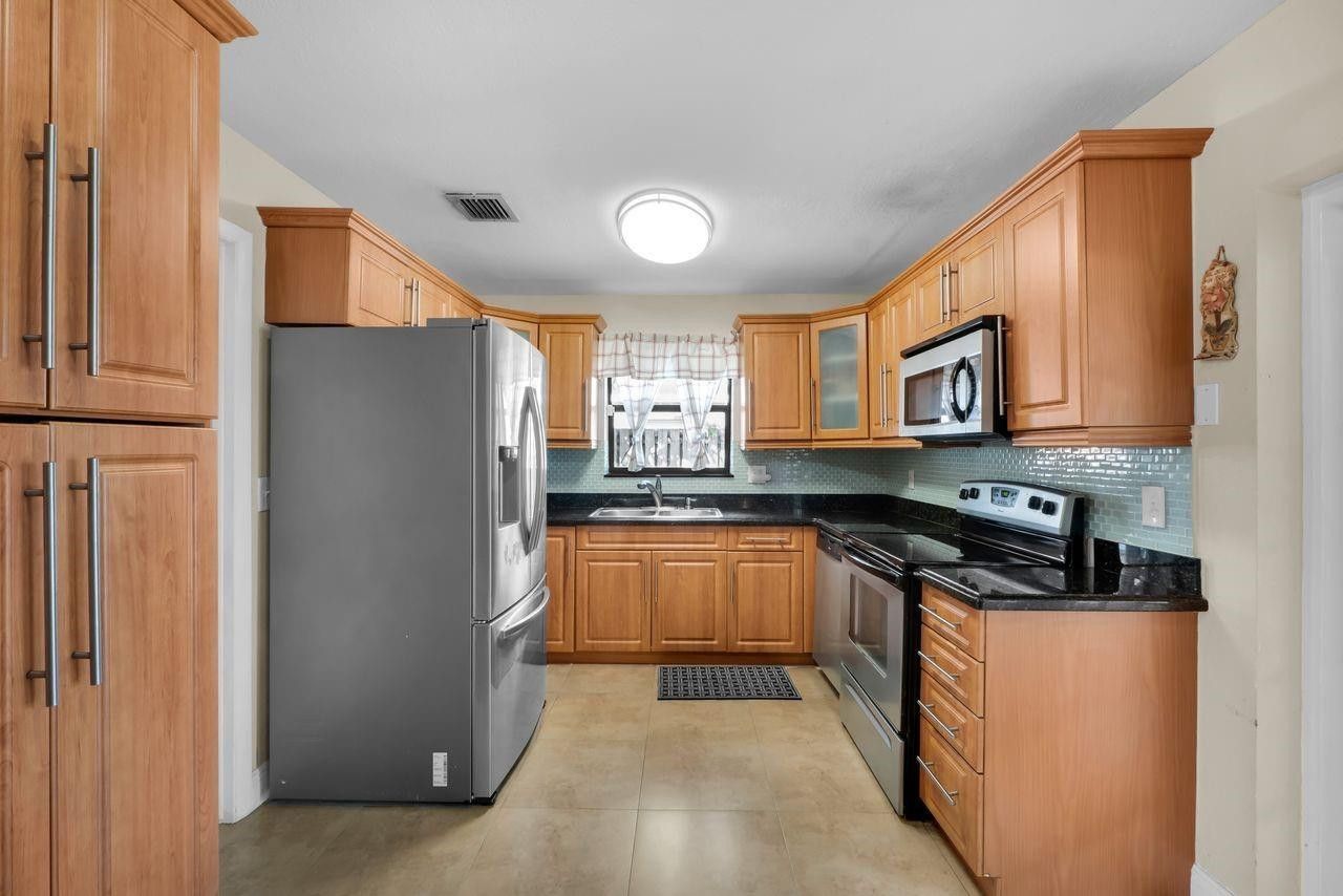 10901 Granite St, Boca Raton, FL 33428 Photo