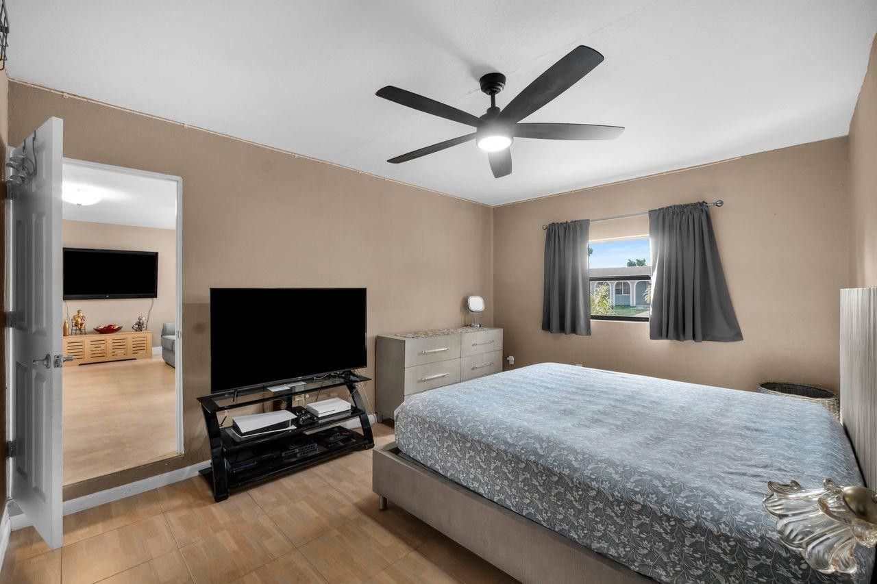 10901 Granite St, Boca Raton, FL 33428 Photo