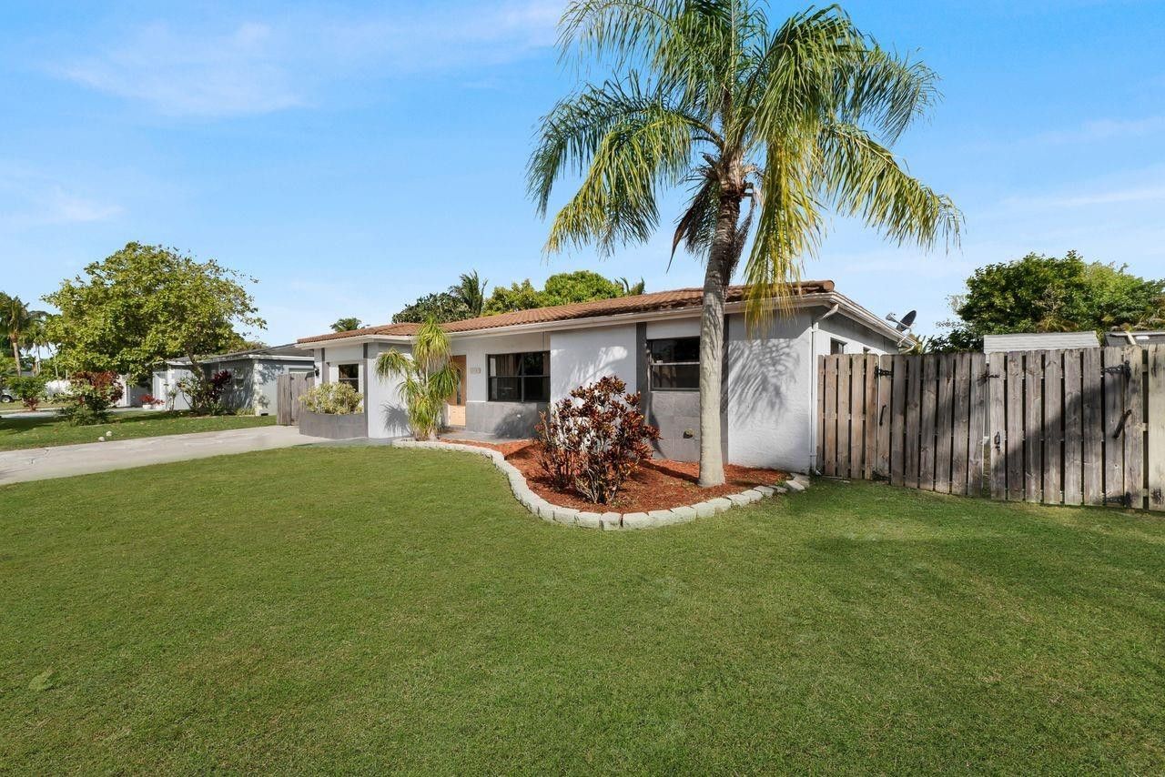 10901 Granite St, Boca Raton, FL 33428 Photo