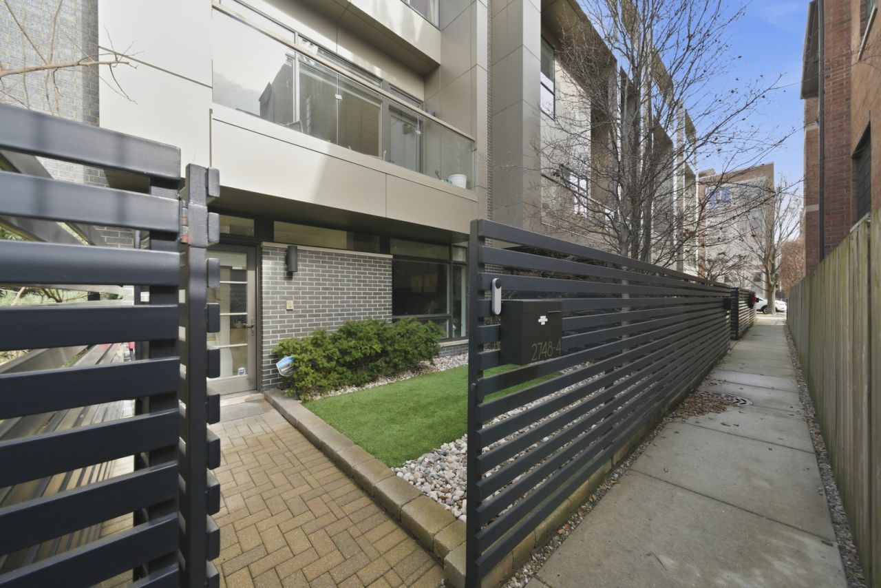 2748 N Lakewood Avenue, Unit 4, Chicago, IL 60614 Main Photo