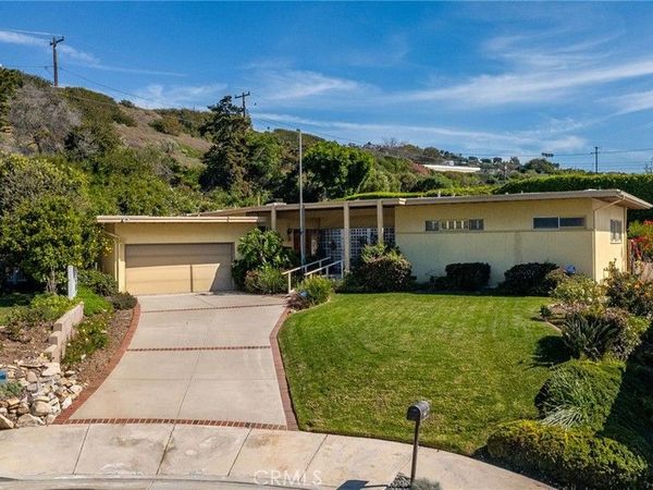 32206 Valor Place, Rancho Palos Verdes, CA 90275