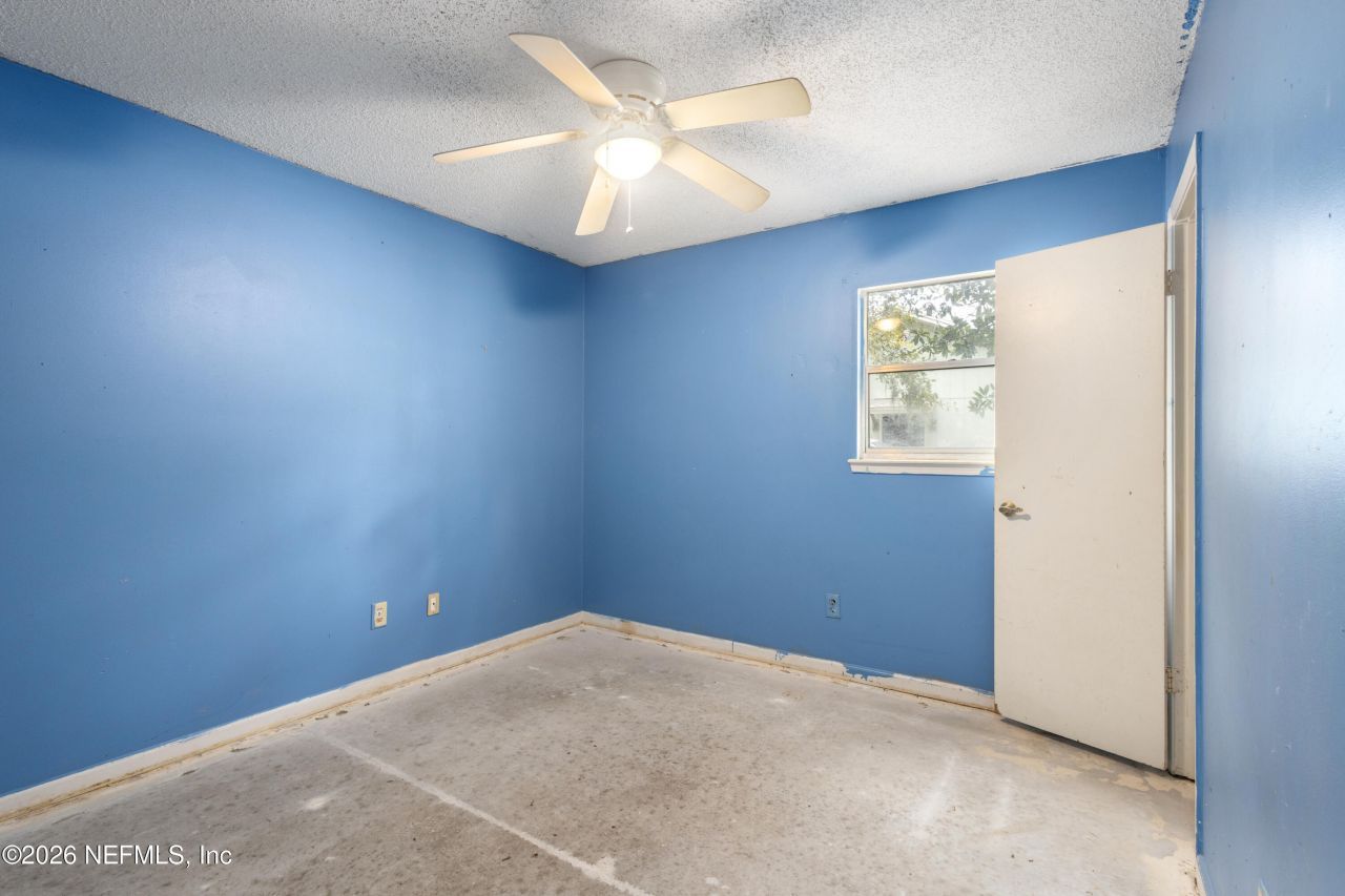 1067 W Willow Cove Court, Jacksonville, FL 32233 Photo